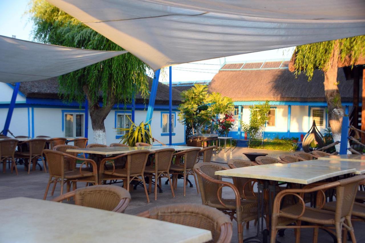 Hotel Sunrise Crisan  Exterior foto